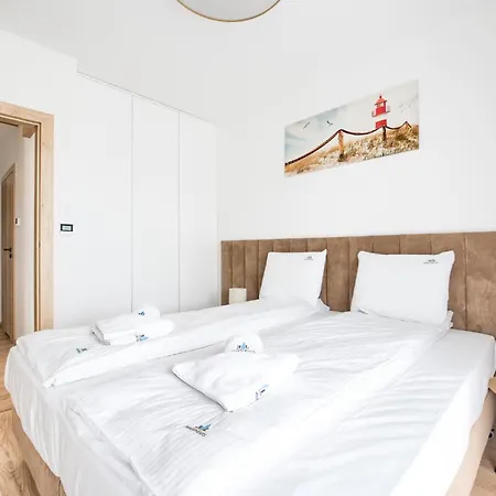 شقة 3l Kollataja 7a *