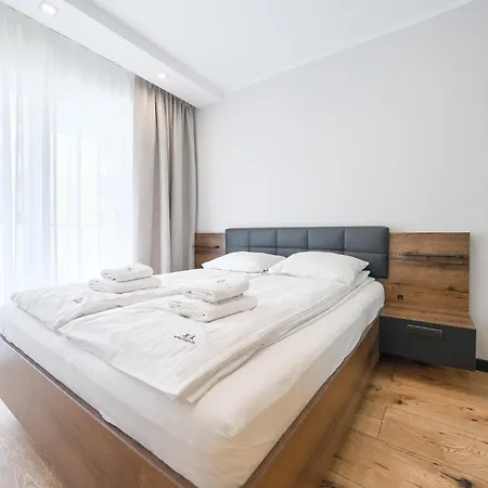 3l Kollataja 7a شقة