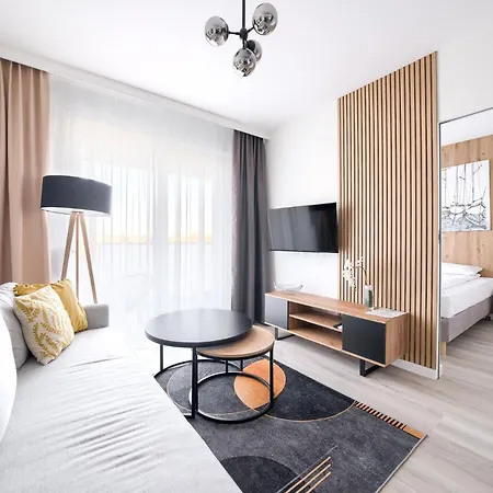 شقة 3l Kollataja 7a