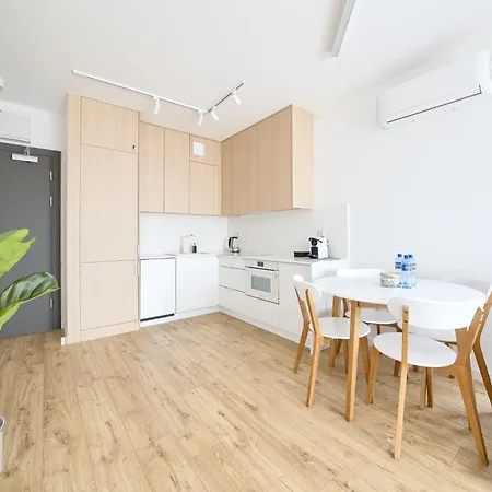 Daire 3l Kollataja 7a *